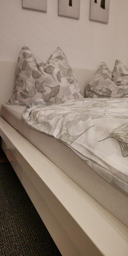 Ferienwohnung Finkenbergweg Зебниц Екстериор снимка